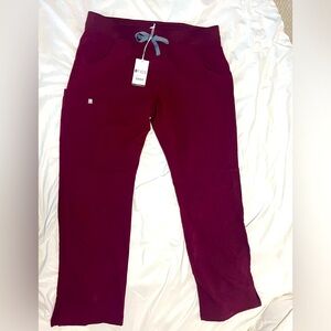 L Fig Scrubs - kade cargo pant